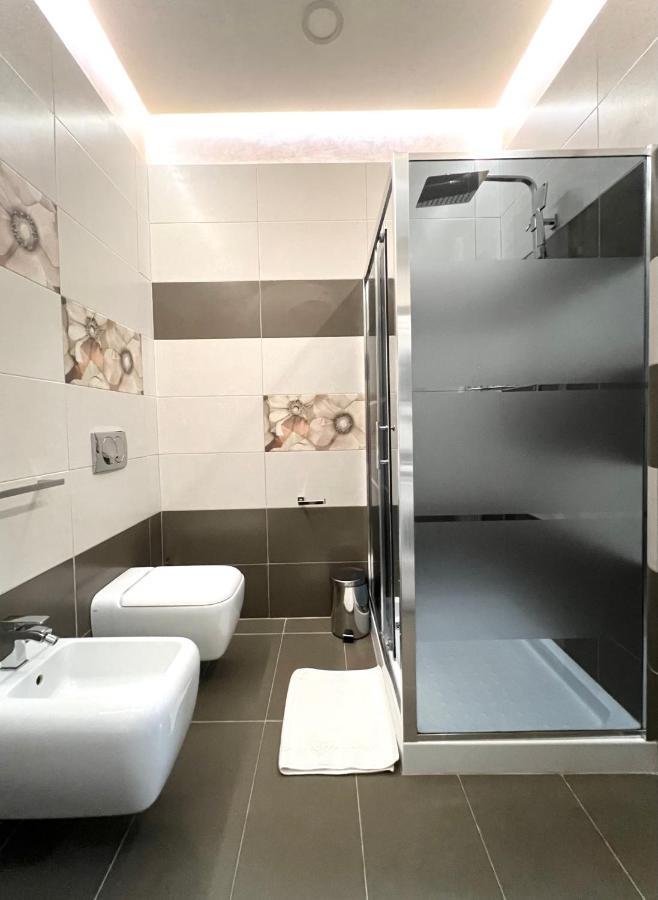 Sunkissed Centre Apartment วญอเรอ ภายนอก รูปภาพ