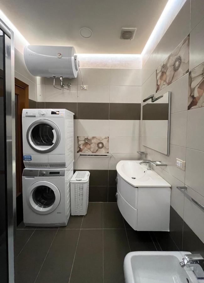 Sunkissed Centre Apartment วญอเรอ ภายนอก รูปภาพ